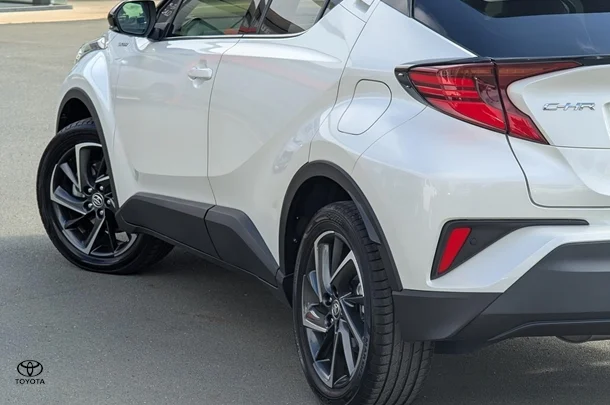2020 Toyota C-HR Koba 2WD image 4