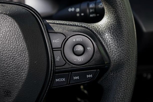2018 Toyota Corolla Ascent Sport image 12