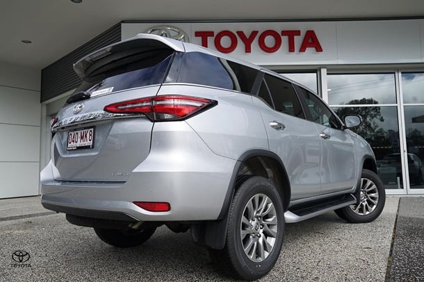 2024 Toyota Fortuner Crusade image 4