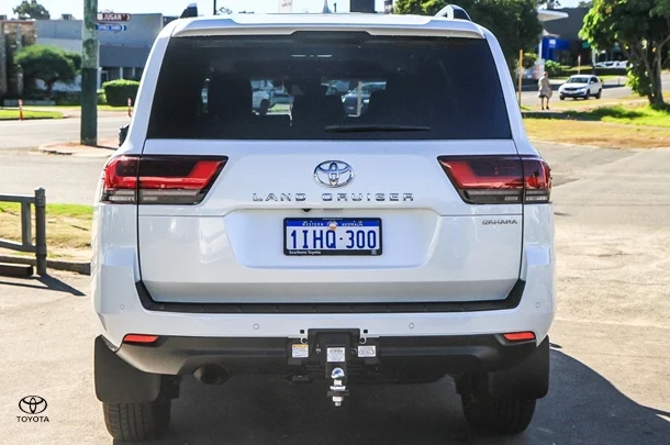 2024 Toyota Landcruiser Sahara image 4