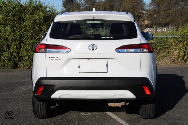 2023 Toyota Corolla Cross Petrol GX image 8