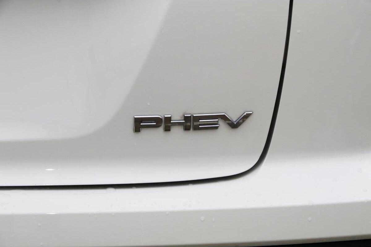 2025 Mitsubishi Eclipse Cross PHEV ES YB Auto AWD MY24 image 12