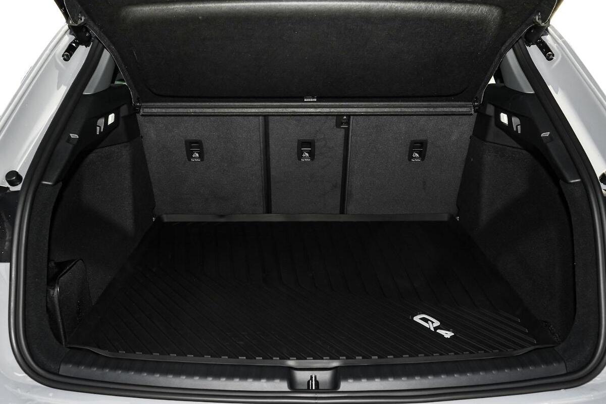 2025 Audi Q4 e-tron 45 Auto MY25 image 9