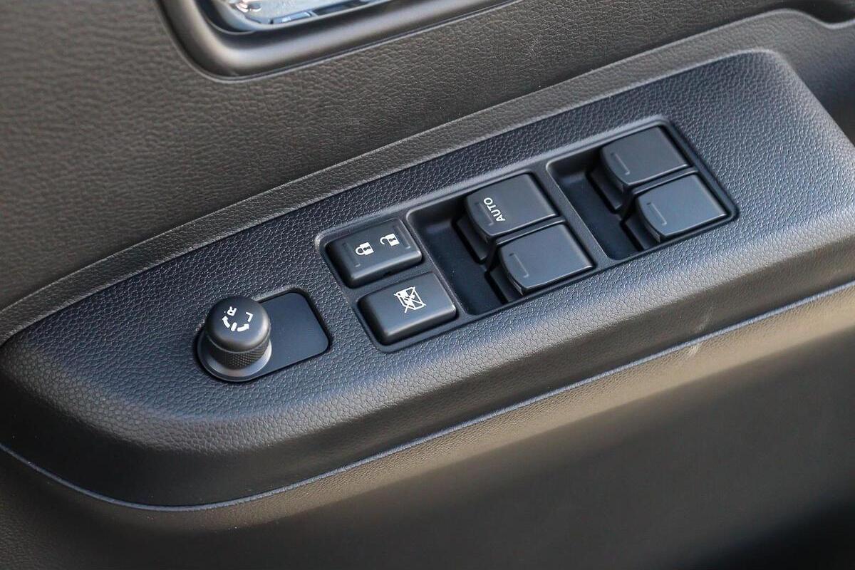 2024 Suzuki Ignis GL Manual image 13