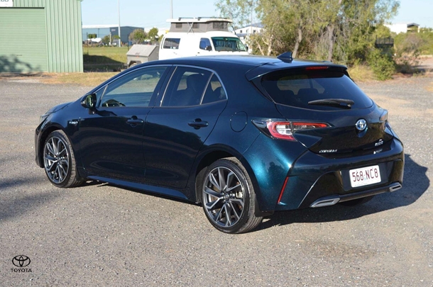2018 Toyota Corolla ZR image 9
