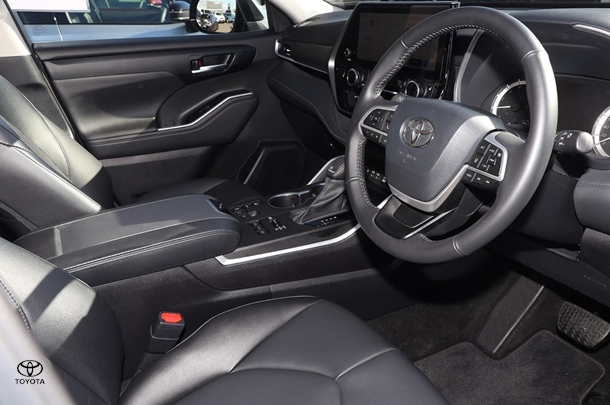 2024 Toyota Kluger GXL AWD image 17