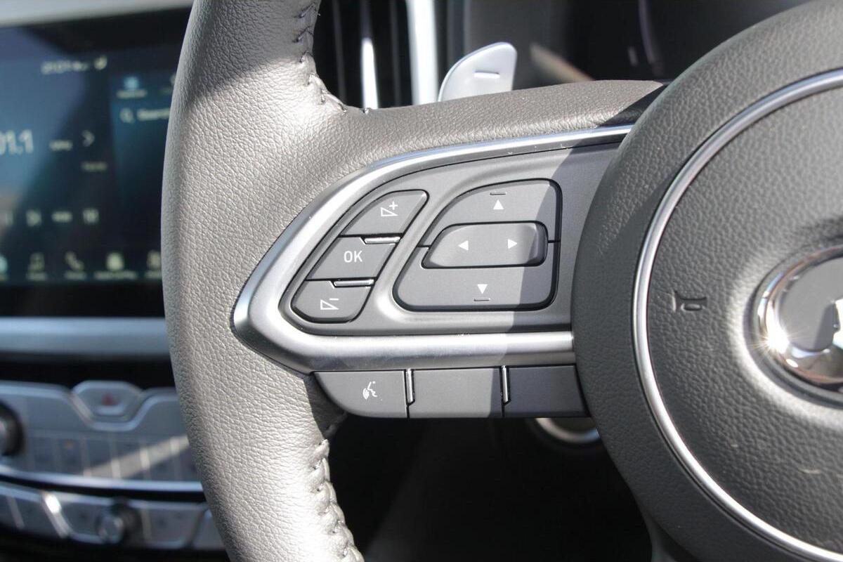 2024 GWM Ute Cannon-X Auto 4x4 Dual Cab image 13