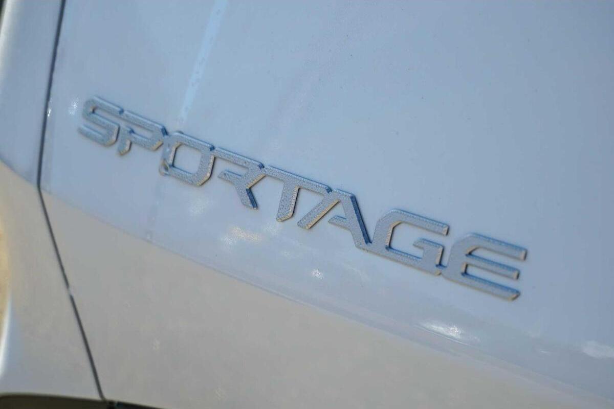 2024 Kia Sportage SX+ Auto AWD MY25 image 12
