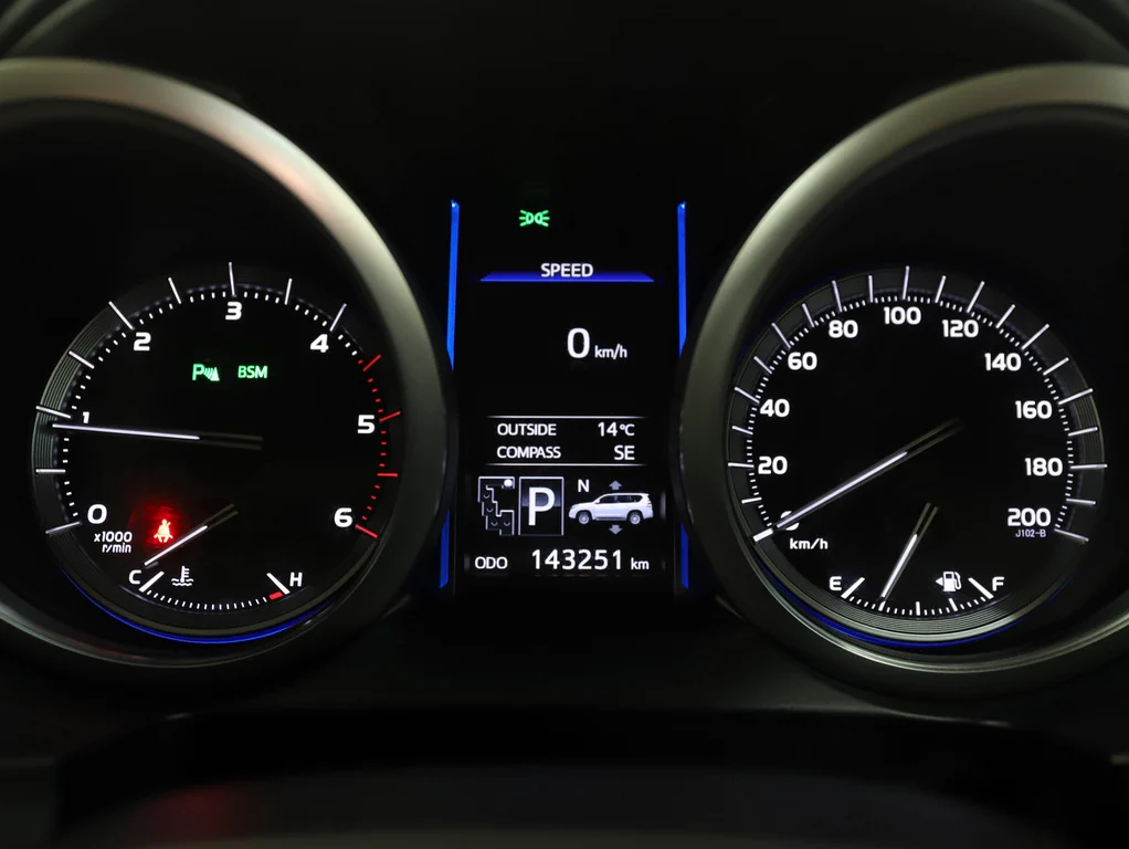 2017 Toyota Prado Kakadu image 10