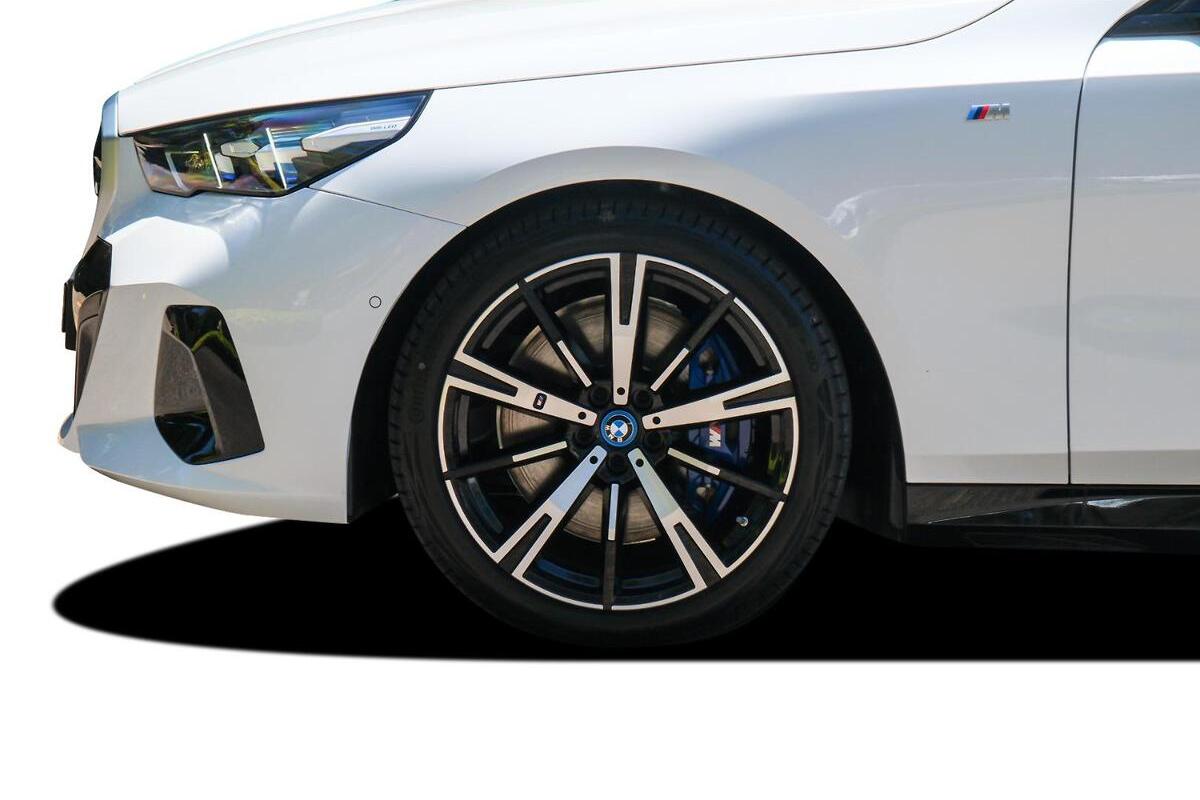 2025 BMW i5 M60 xDrive G61 Auto AWD image 19
