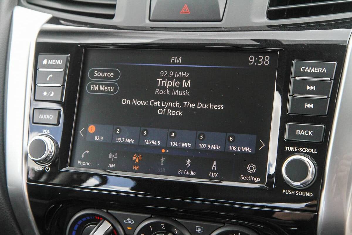 2024 Nissan Navara SL D23 Manual 4x2 MY24 Dual Cab image 12