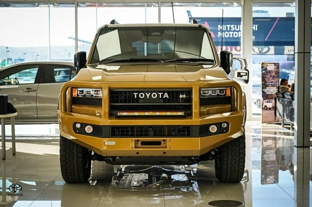 2024 Toyota Prado Altitude image 2