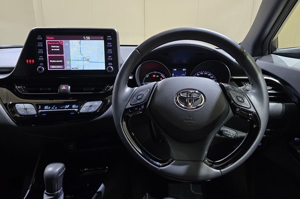 2023 Toyota C-HR Hybrid GR-S image 15