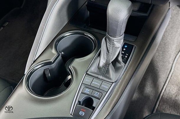 2023 Toyota Camry Hybrid Ascent image 15