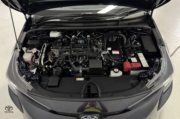 2022 Toyota Corolla Sedan Hybrid Ascent Sport image 20