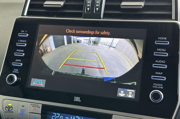 2021 Toyota Prado Kakadu image 5