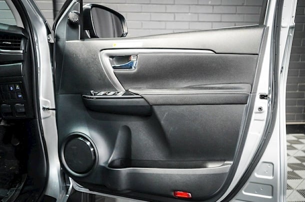 2025 Toyota Fortuner GXL image 14