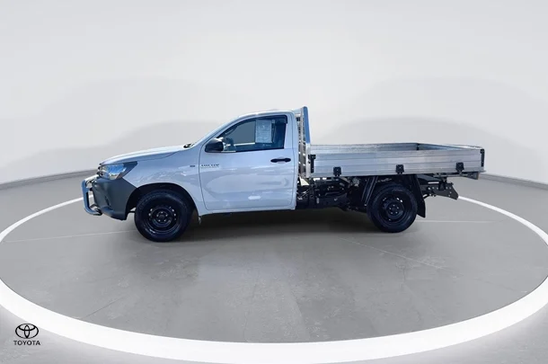 2021 Toyota Hilux Workmate image 5