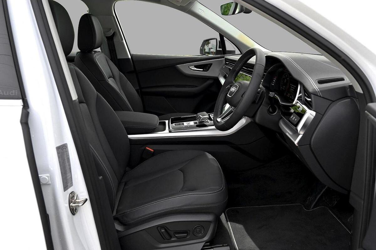 2024 Audi Q7 45 TDI Auto quattro MY25 image 6