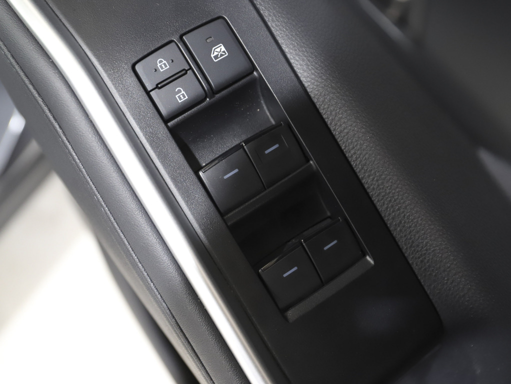 2023 Toyota Kluger GX-2WD image 19