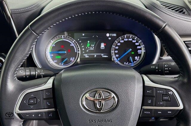2021 Toyota Kluger Hybrid Grande image 14