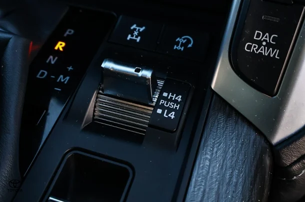 2023 Toyota Landcruiser GR-S image 18
