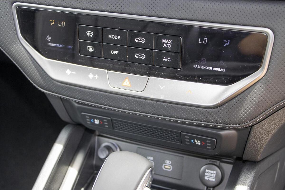 2025 KGM SsangYong Musso Adventure Auto 4x4 MY24 image 11