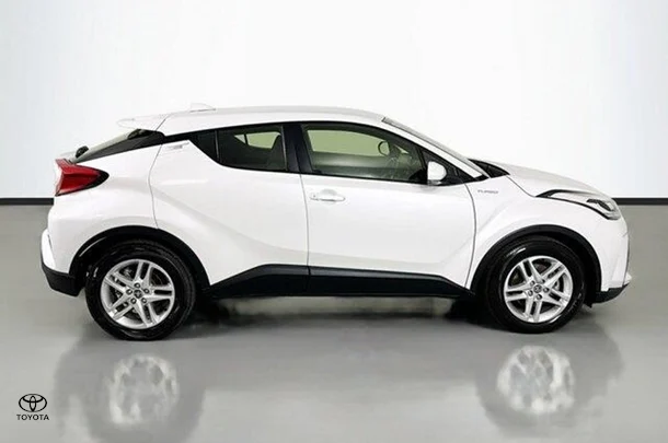 2023 Toyota CH-R GXL 2WD image 10