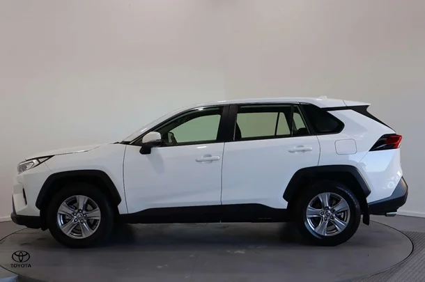2022 Toyota RAV4 Hybrid GX AWD image 8