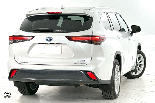 2024 Toyota Kluger Hybrid AWD GRANDE image 9