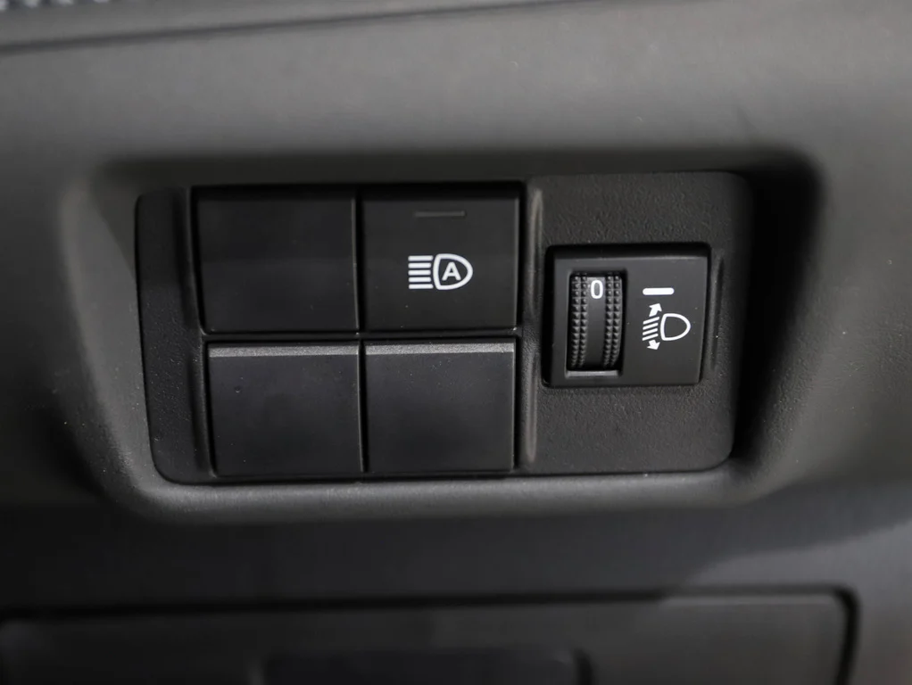 2023 Toyota Kluger Hybrid GX AWD image 17