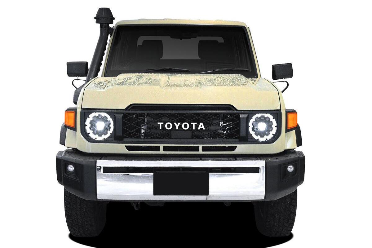 2024 Toyota Landcruiser GXL Manual 4x4 Double Cab image 2
