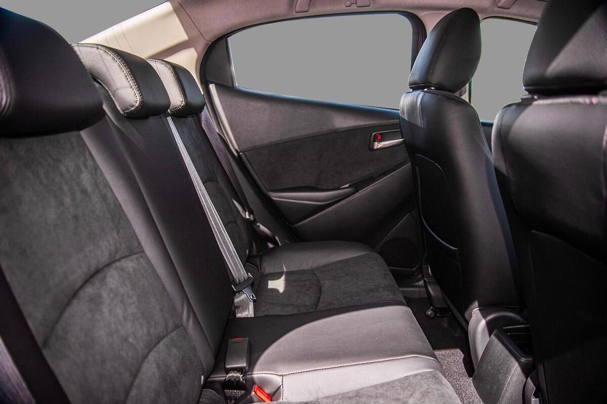 2024 Mazda 2 G15 GT DL Series Auto image 9