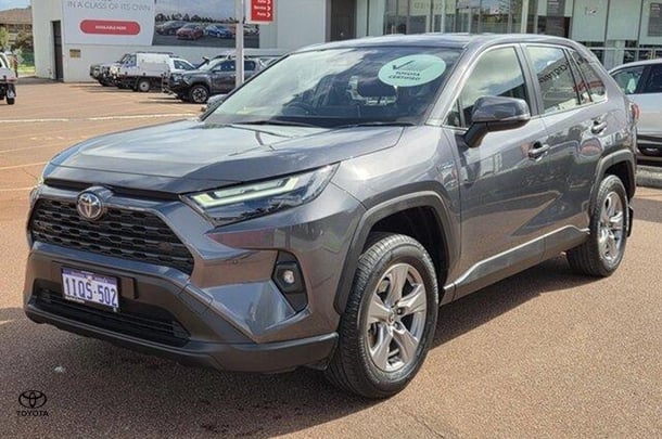 2024 Toyota RAV4 Hybrid GX AWD image 3