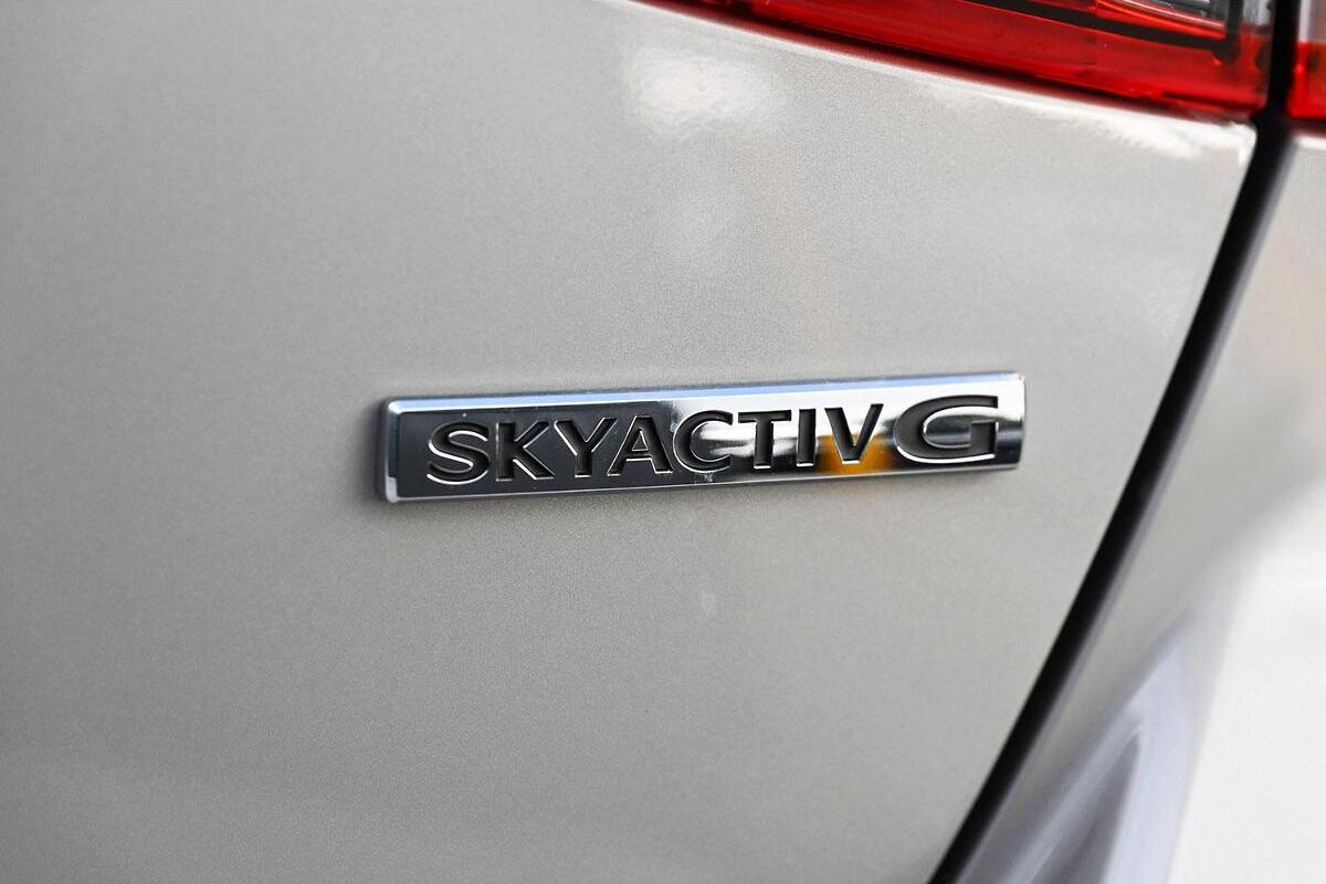 2024 Mazda 2 G15 Evolve DJ Series Auto image 10