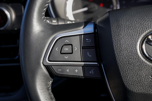 2023 Toyota KLUGER GX-2WD image 12