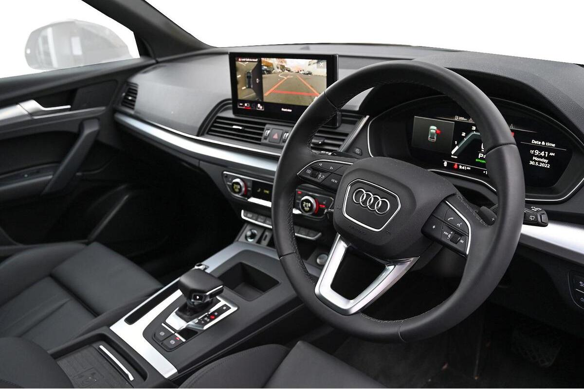 2025 Audi Q5 40 TDI Sport Auto quattro ultra MY25 image 5