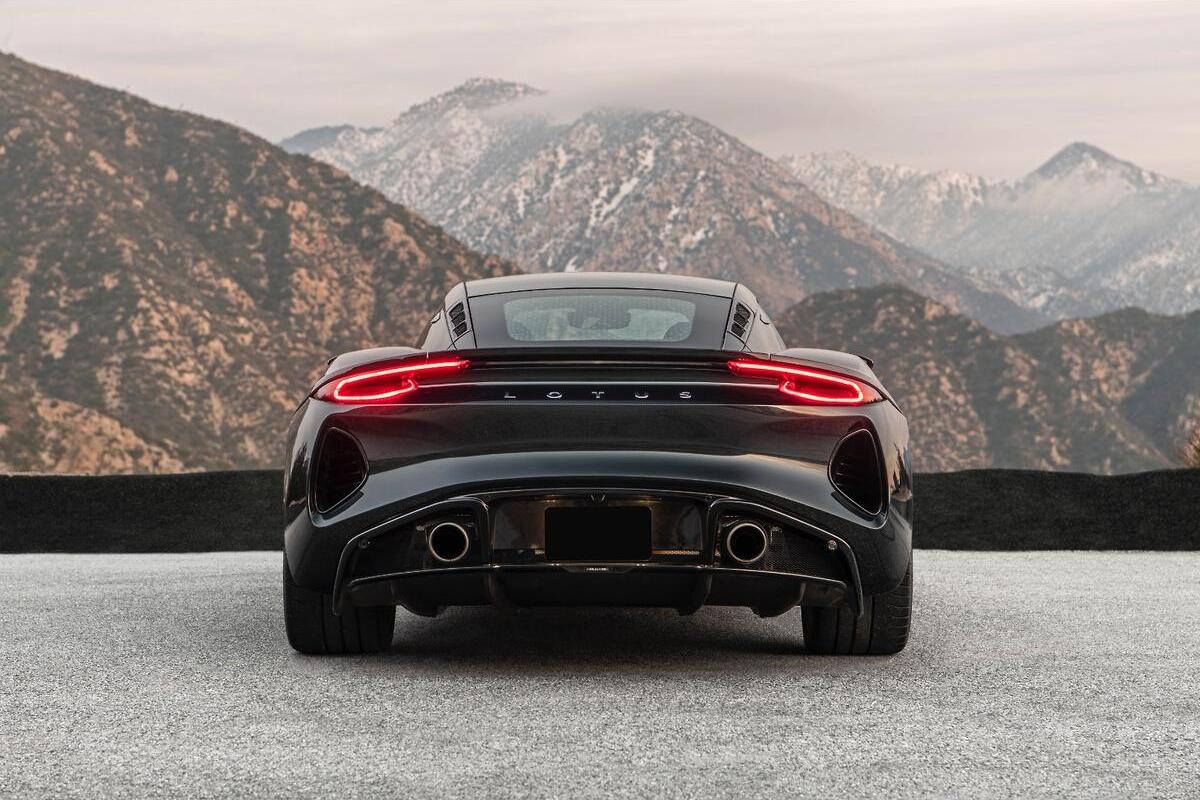 2024 Lotus Emira 2.0T DCT First Edition Auto MY24 image 2