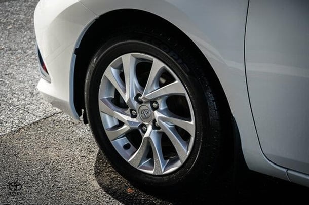 2017 Toyota COROLLA ASCENT SPORT image 5