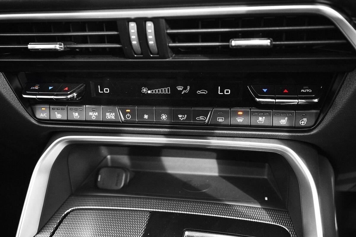 2024 Mazda CX-90 G50e Azami KK Auto i-ACTIV AWD image 14