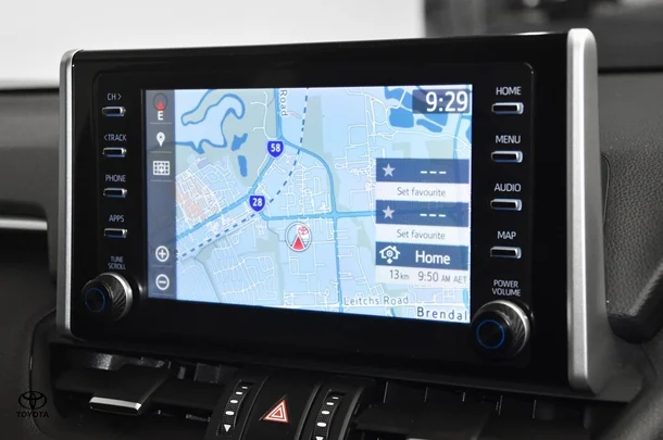 2022 Toyota RAV4 Hybrid XSE (AWD) image 12