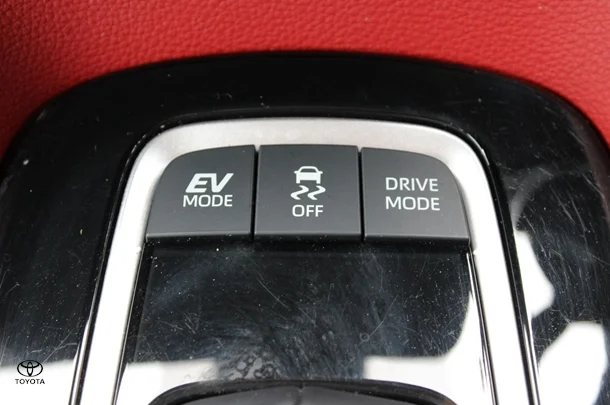 2023 Toyota Corolla Hatch Hybrid ZR image 33