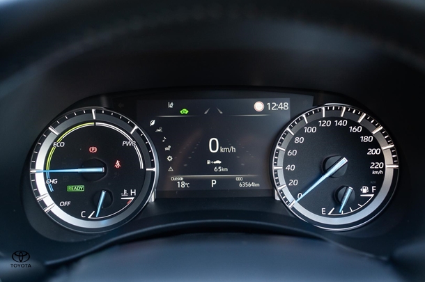 2022 Toyota KLUGER HYBRID AWD GRANDE image 13