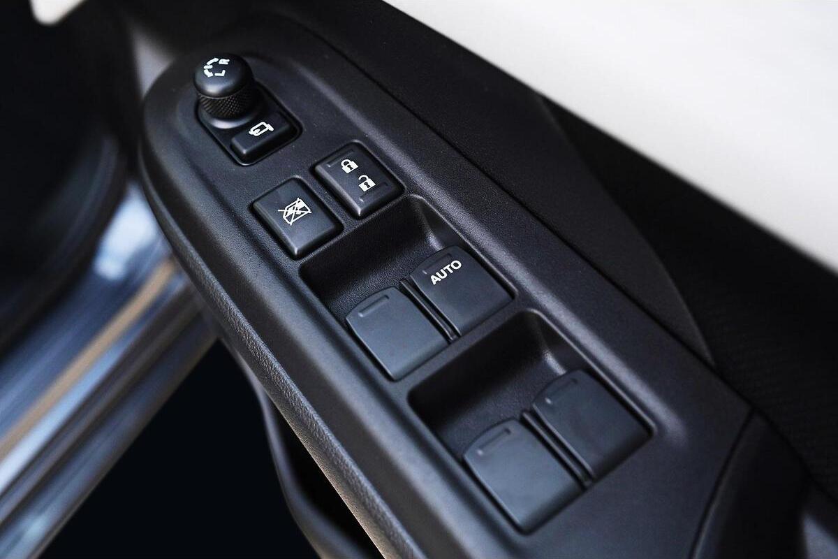 2024 Suzuki Swift Hybrid GLX Auto image 16