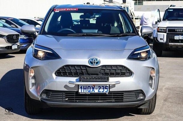 2022 Toyota Yaris Cross Hybrid GX image 4