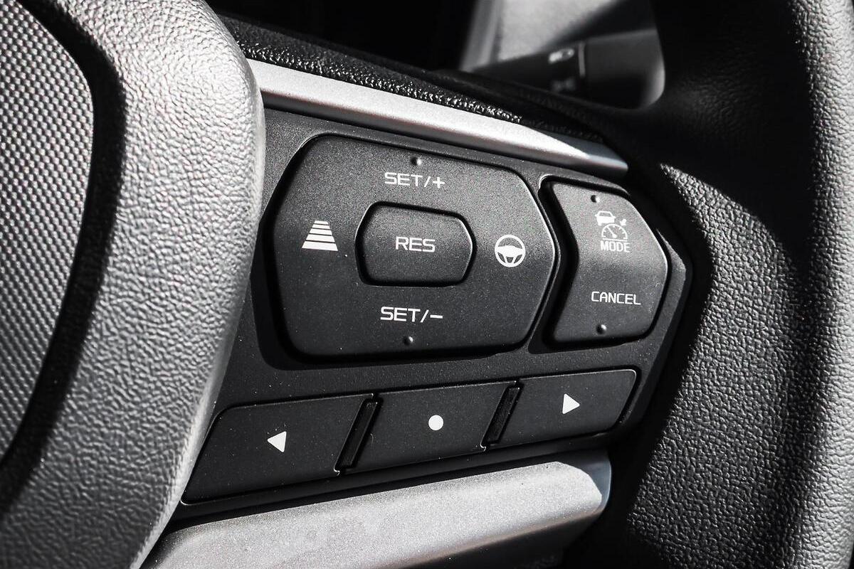 2024 Isuzu D-MAX SX Auto 4x4 MY24 image 16