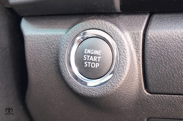 2023 Toyota Hilux GR Sport image 14