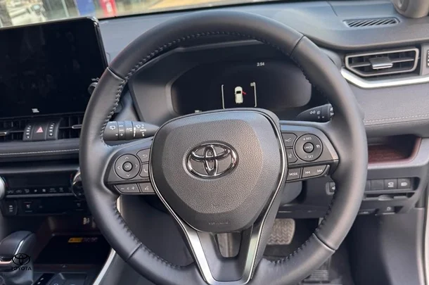 2025 Toyota Rav4 Hybrid Cruiser-AWD image 33