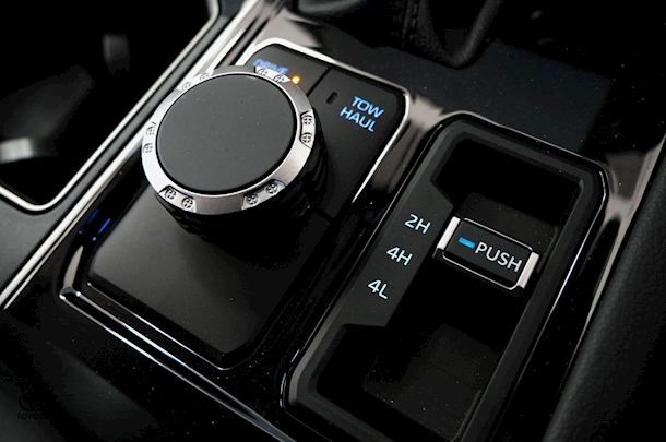 2023 Toyota Tundra Limited image 18