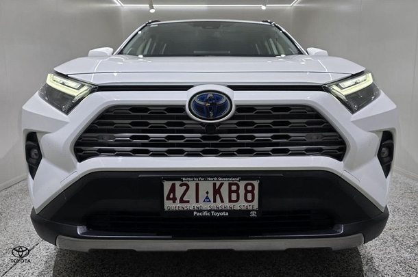 2024 Toyota RAV4 Hybrid Cruiser-AWD image 6